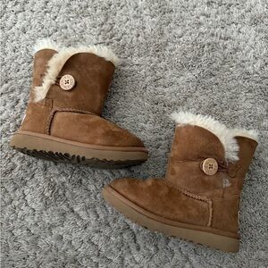 Kids UGGS